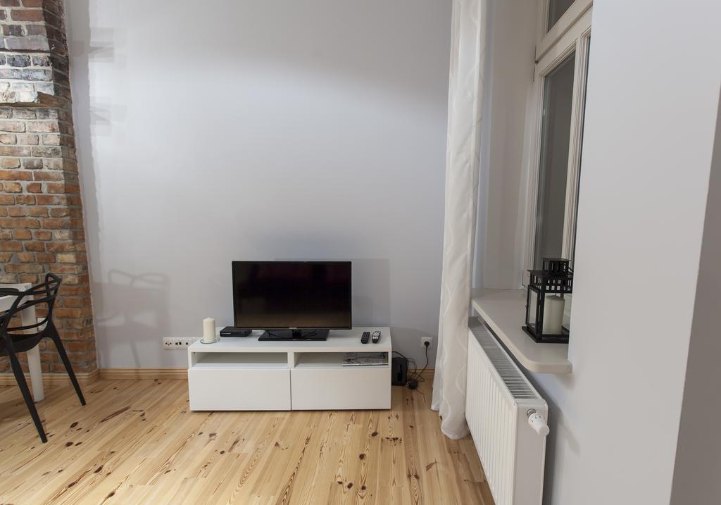 Homewell Apartments Pod Szczerbatym 포즈난 객실 사진