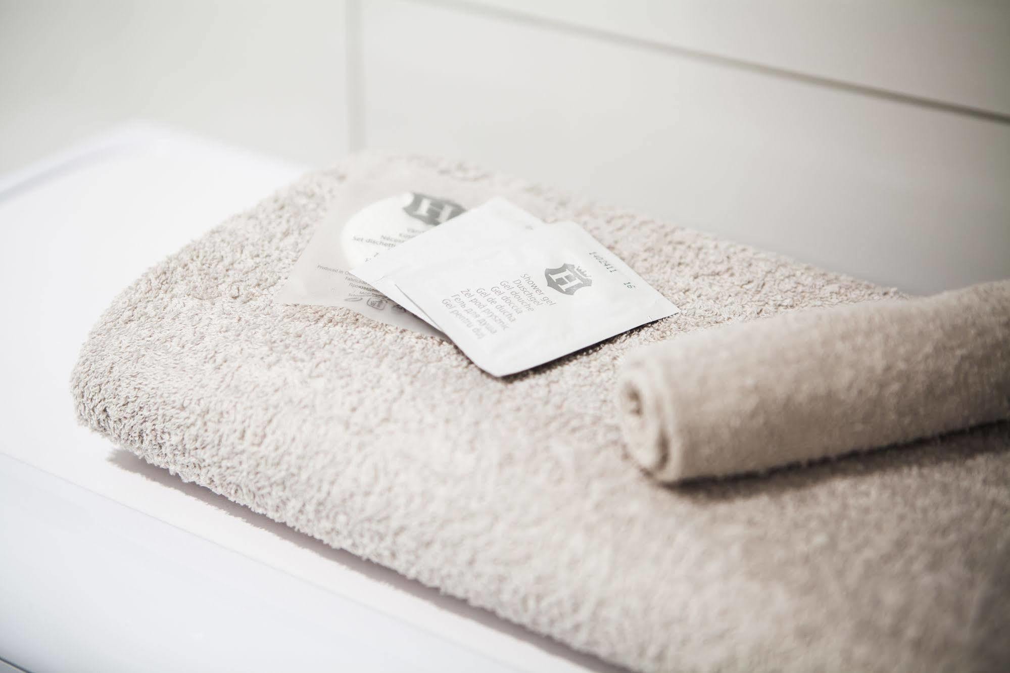 Homewell Apartments Pod Szczerbatym 포즈난 외부 사진