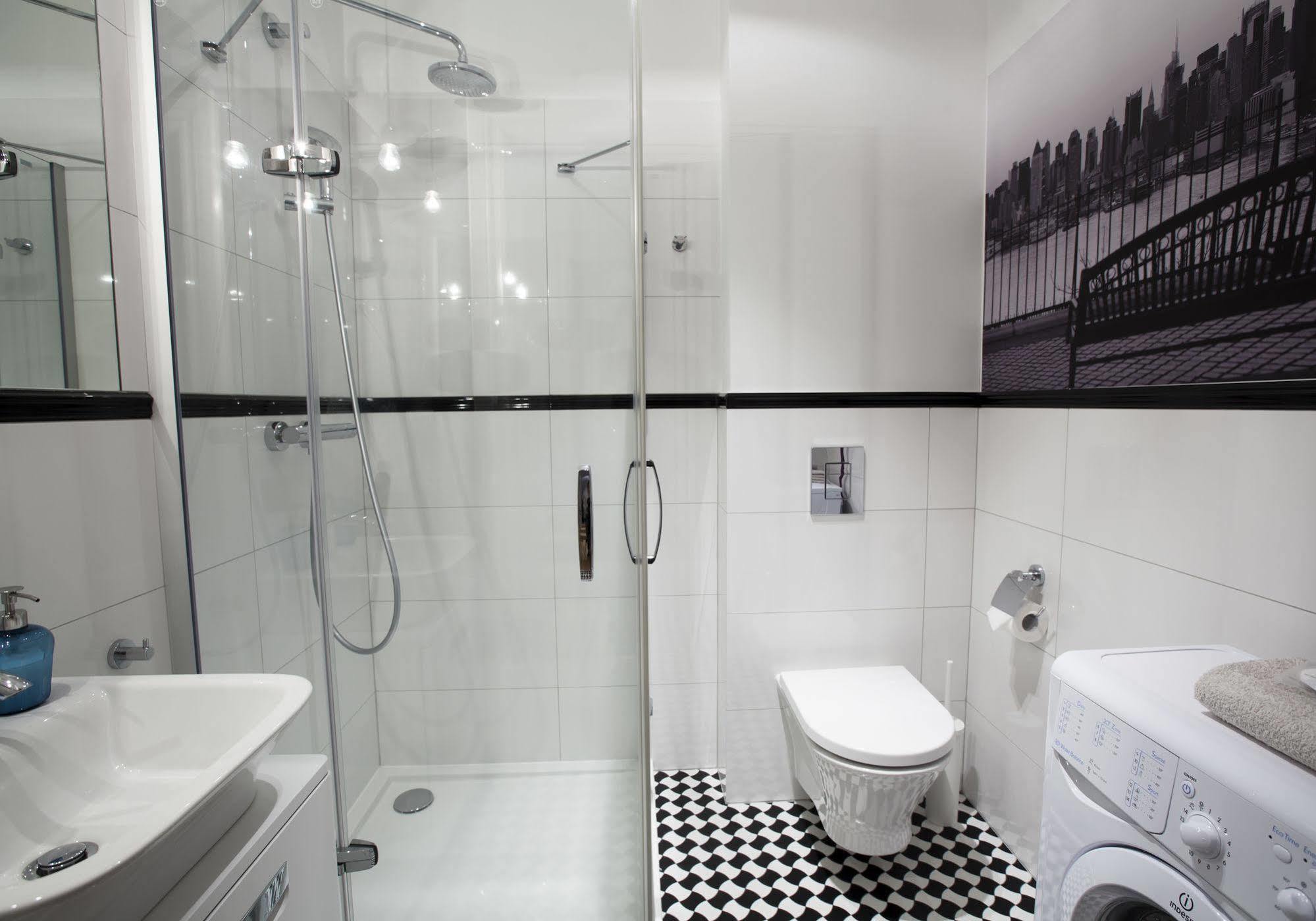 Homewell Apartments Pod Szczerbatym 포즈난 외부 사진
